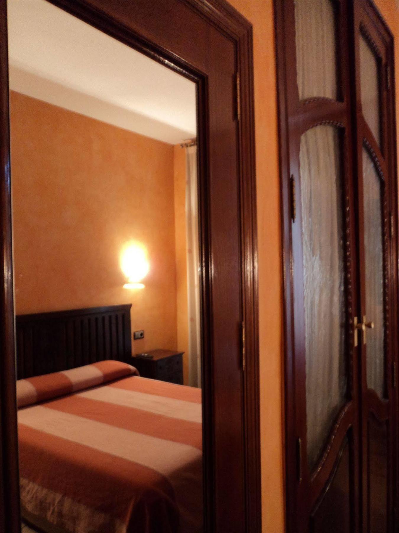 L'Agora Hotel Бокарент Екстериор снимка